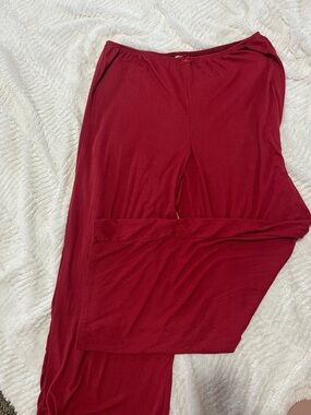 No Boundaries Wide-Leg Lounge Pants - Burgundy